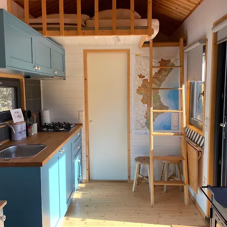 Tiny House 'la Huerta' Апартаменты *